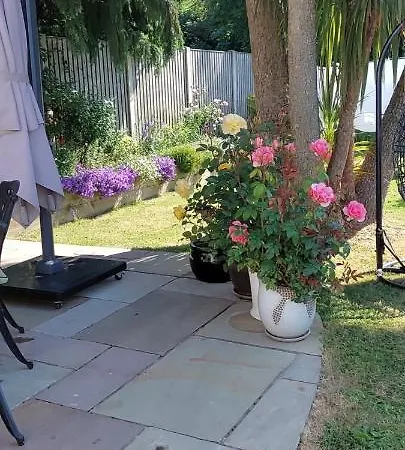 Knockrobin Bed & Breakfast