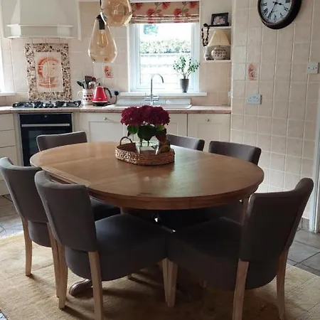 Knockrobin فندق مبيت وإفطار *